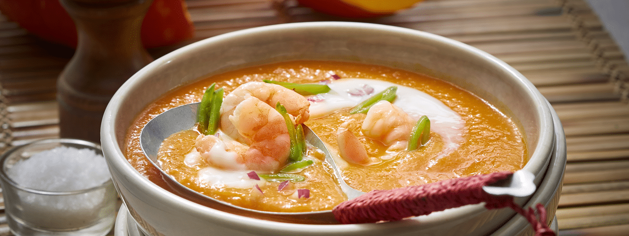 Pumpkin and shrimps soup
